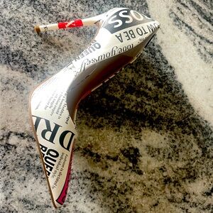 Steve Madden newsprint heels !!! Never worn!